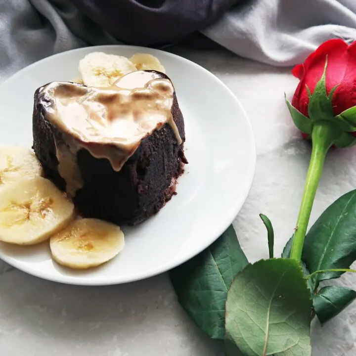 3 Minute Peanut Butter Banana Chocolate Mini Cake