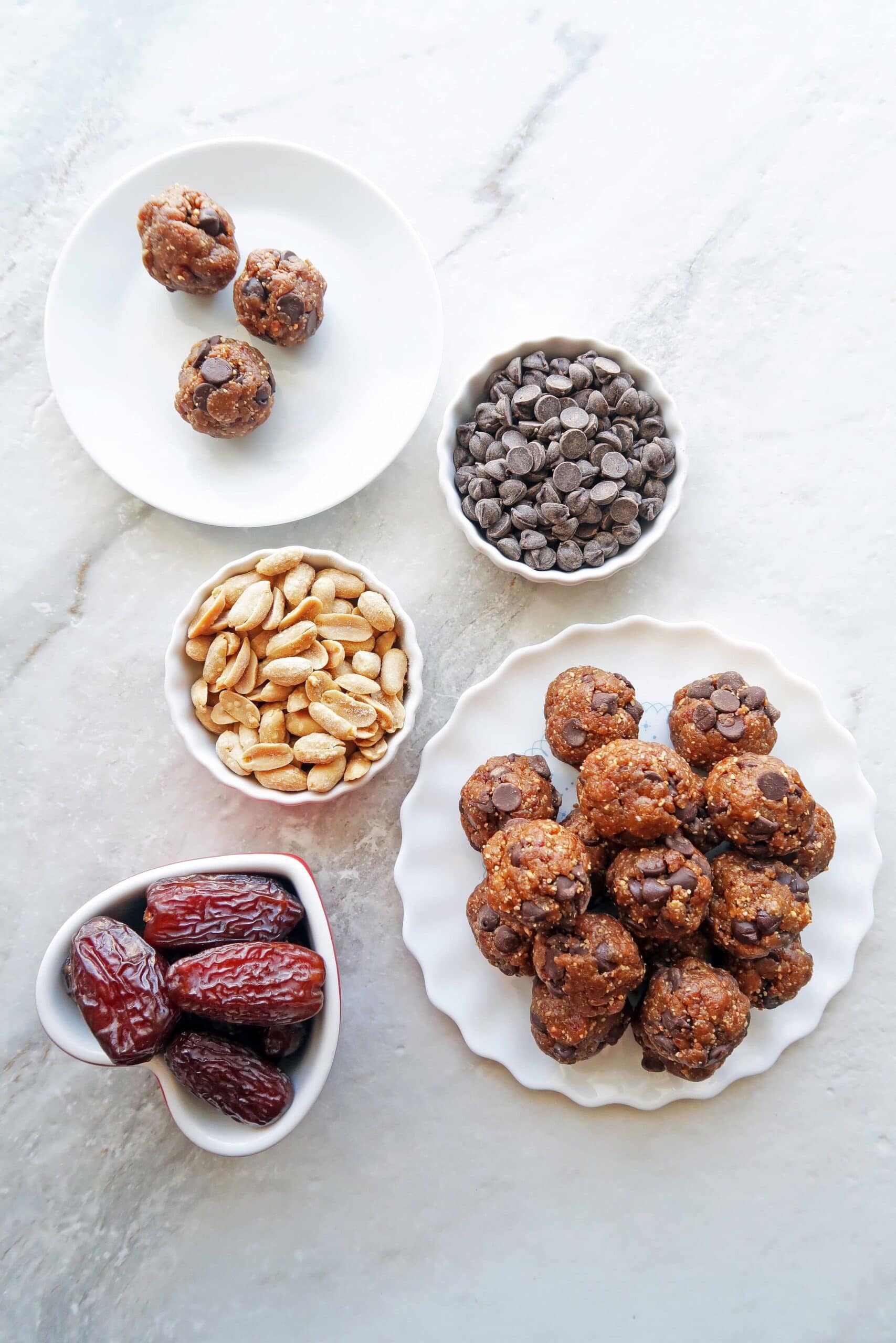 4-Ingredient Peanut Chocolate Chip Energy Balls