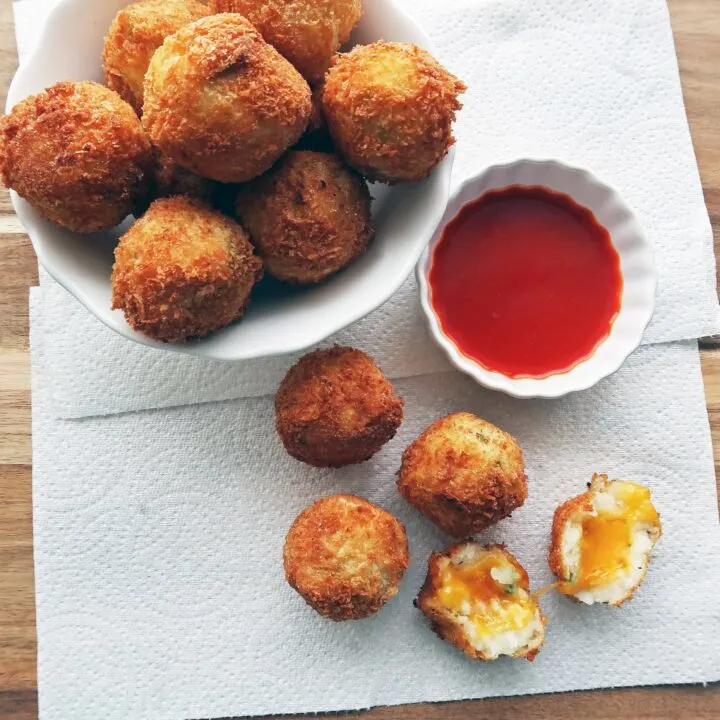 5 Ingredient Crispy Mashed Potato Cheese Balls