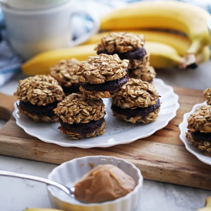 Banana Oatmeal Sandwich Cookies with Peanut Butter Cocoa Filling