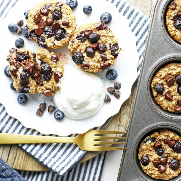 Blueberry Chocolate Oatmeal Cups