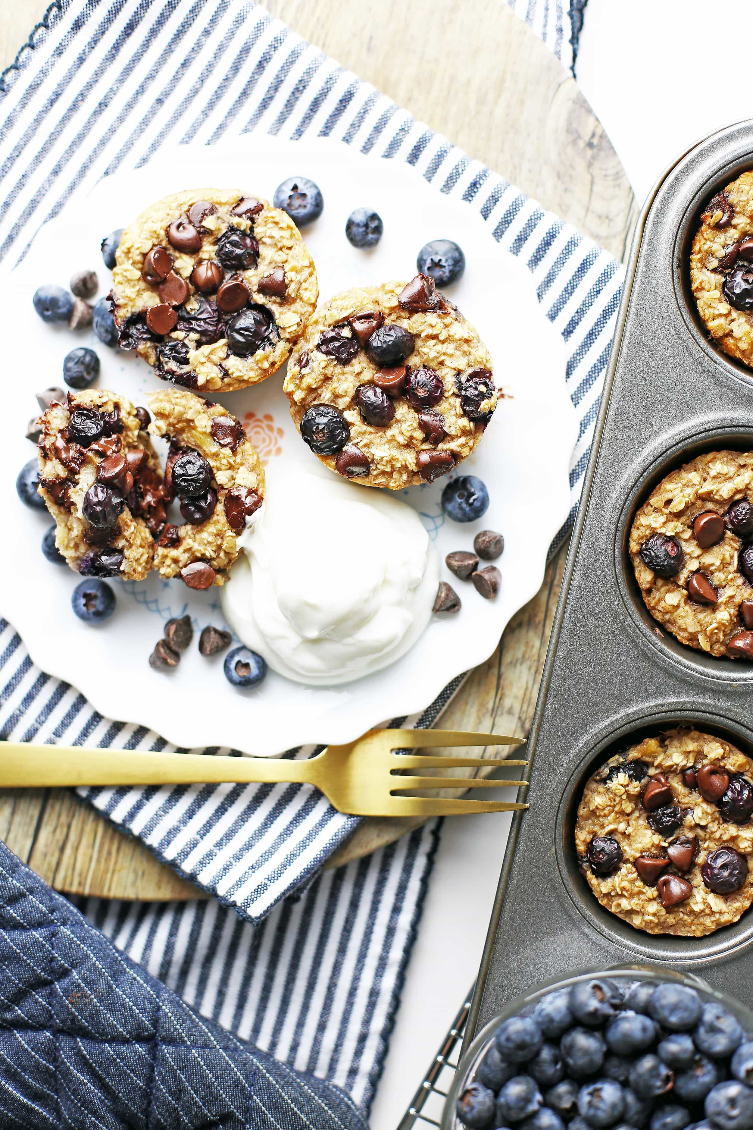 Blueberry Chocolate Oatmeal Cups