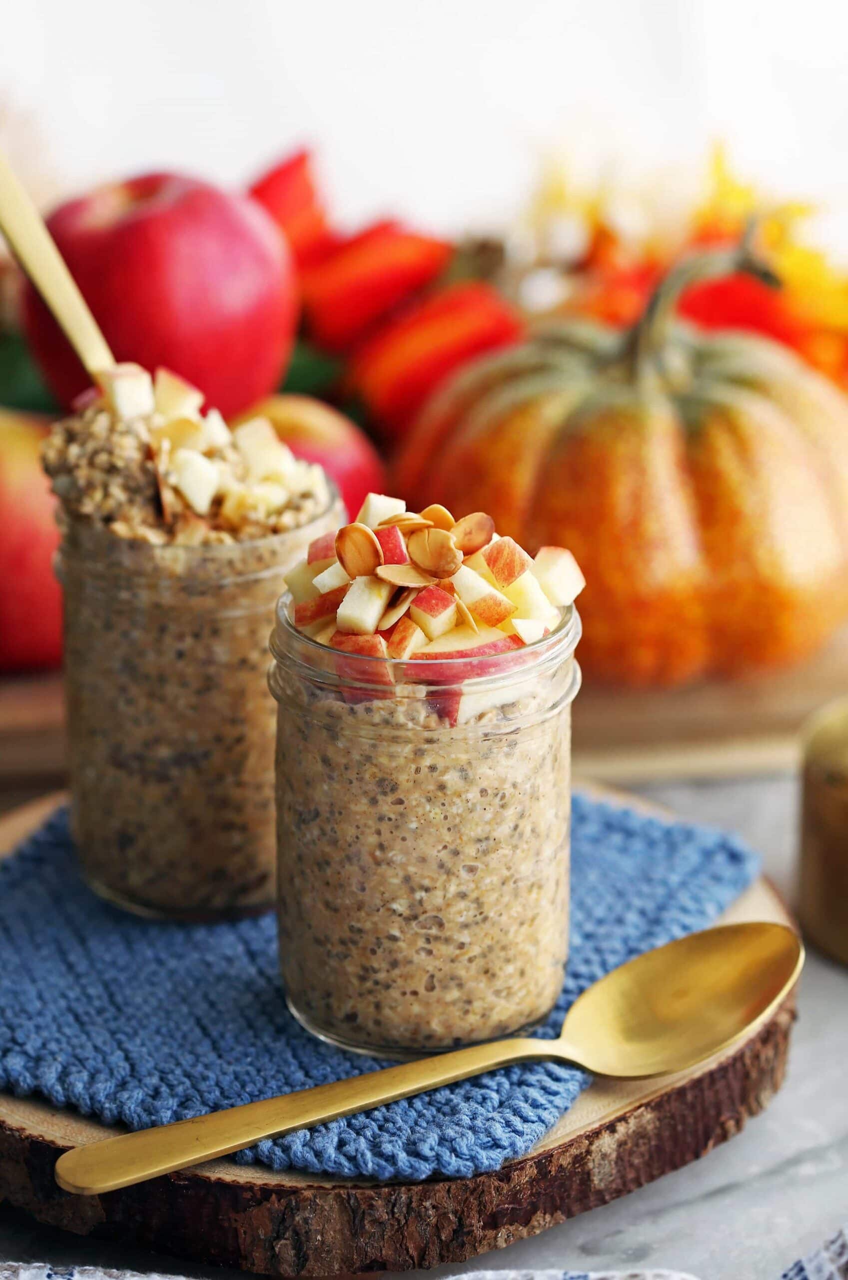 Chai-Spiced Pumpkin Overnight Oats