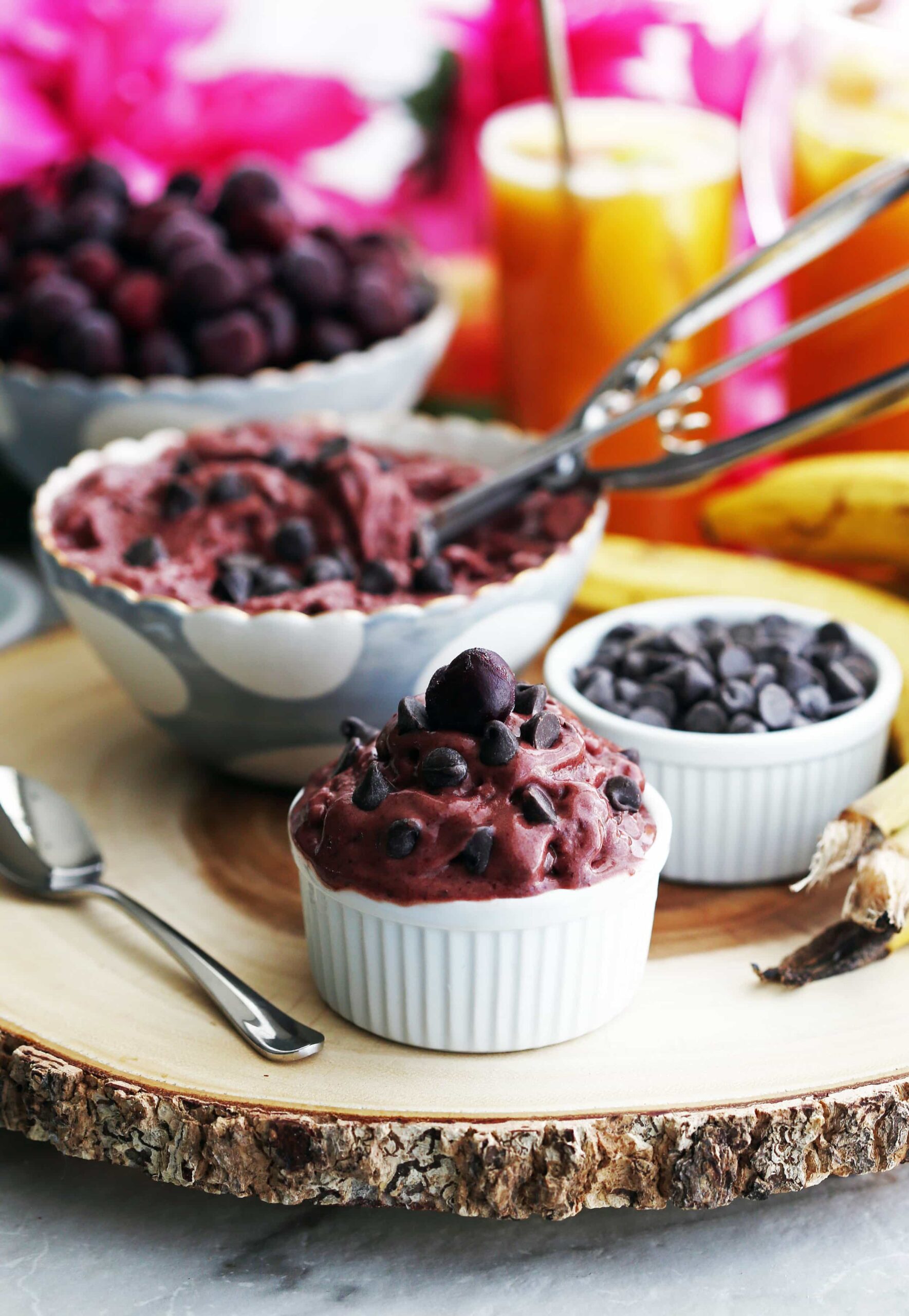 Cherry Chocolate Frozen Yogurt (No Churn)