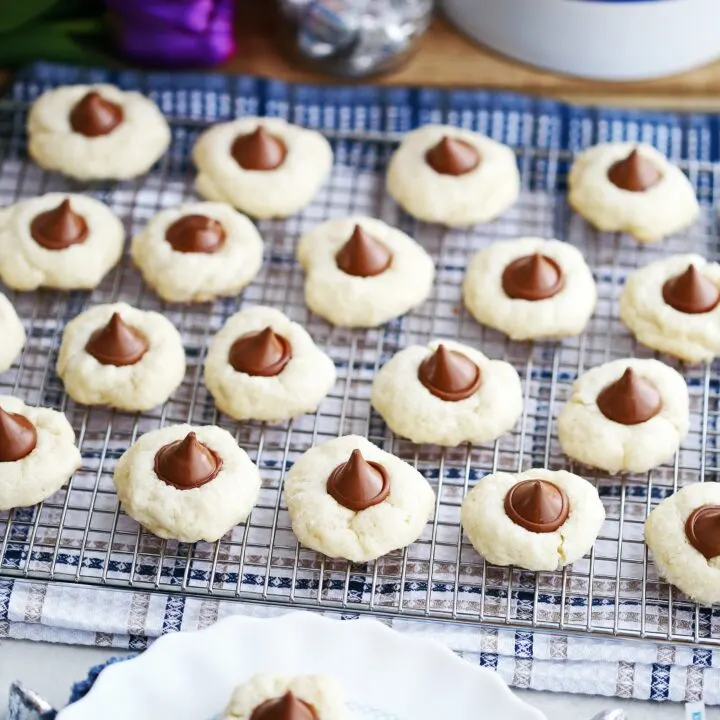 Cream Cheese Kiss Cookies