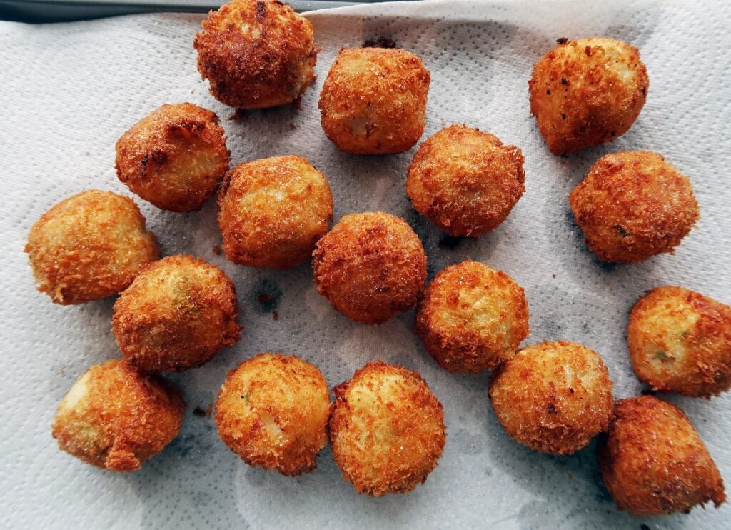 5 Ingredient Crispy Mashed Potato Cheese Balls Yay! For Food