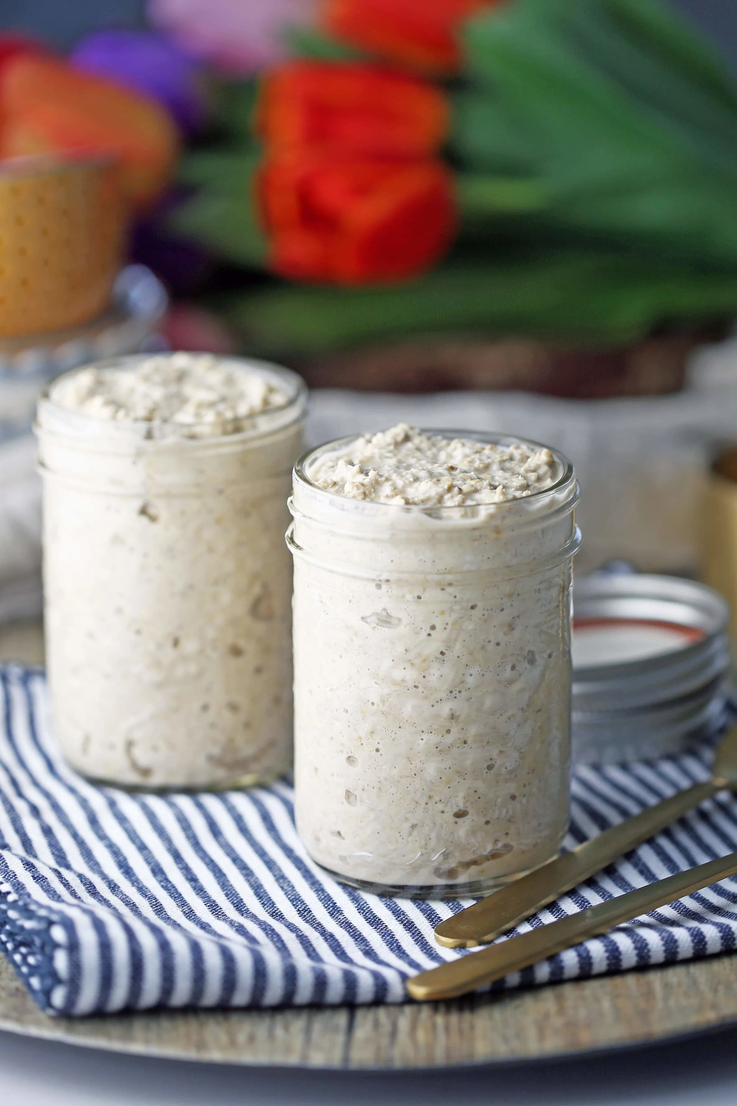 Two mason jars containing Vanilla Earl Grey Tea Overnight Oats.