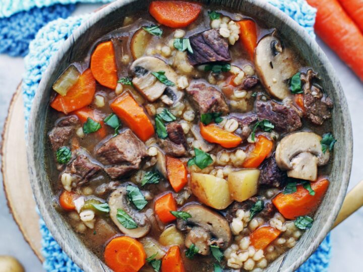 Instant Pot Beef Barley and Mushroom Soup