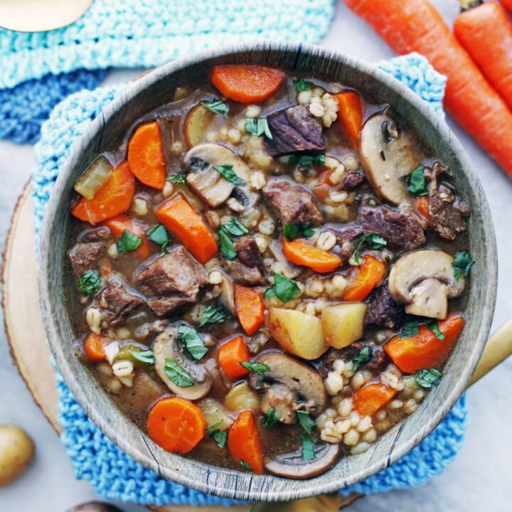 Instant Pot Beef Barley and Mushroom Soup
