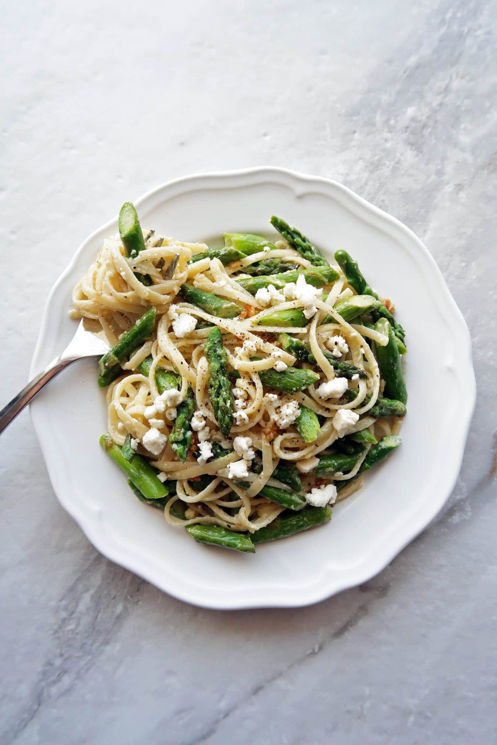 Lemon Feta Linguine with Garlic Asparagus