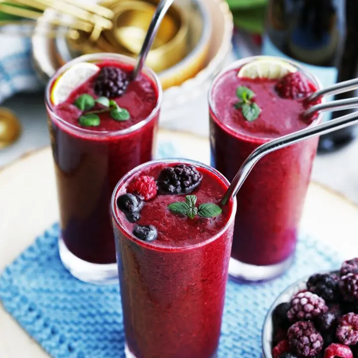 Mixed Berry Prosecco Wine Slushies