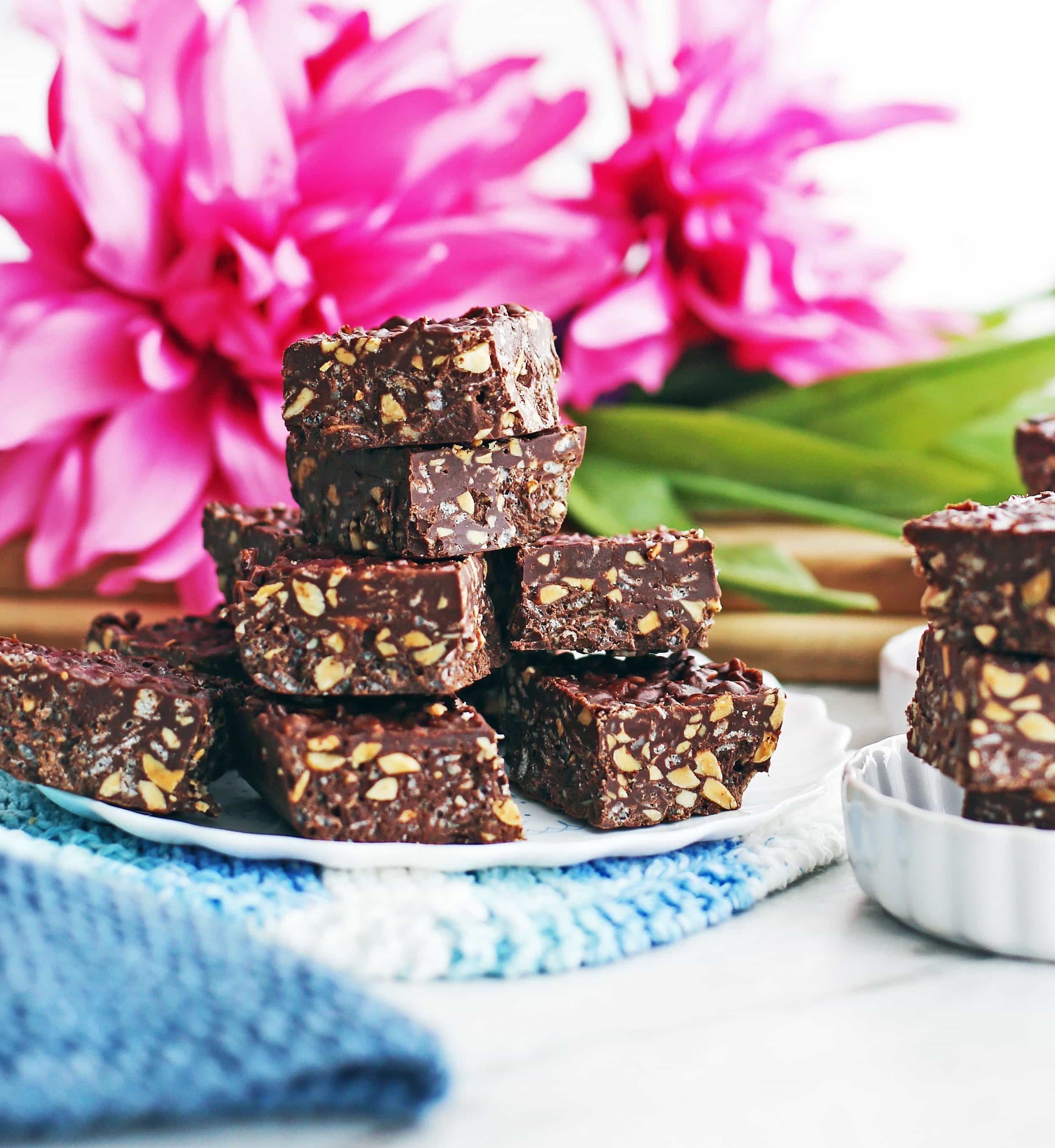 No-Bake Peanut Butter Chocolate Crunch Bars