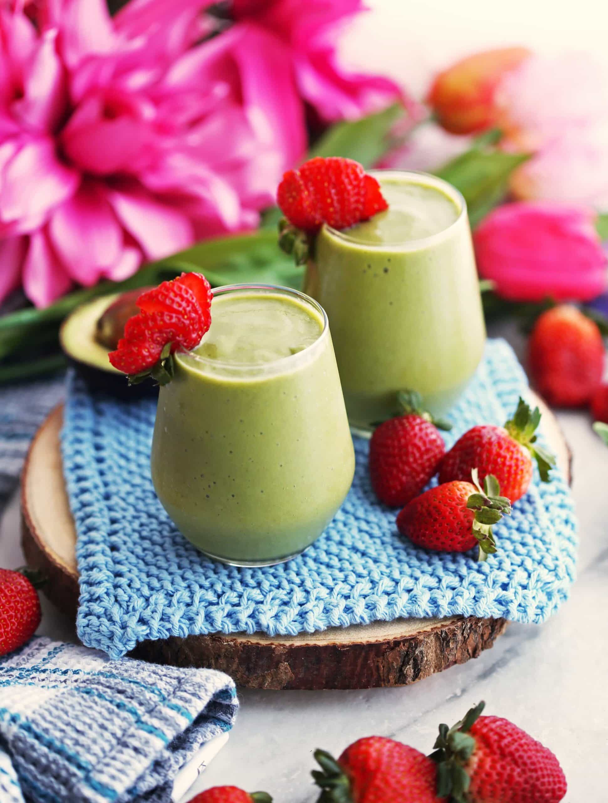 Strawberry Avocado Green Smoothie