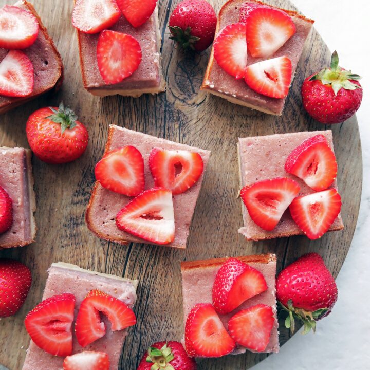 Easy Strawberry Shortbread Bars