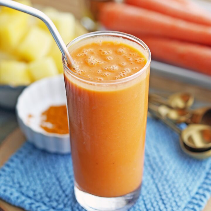 Turmeric Pineapple Carrot Smoothies