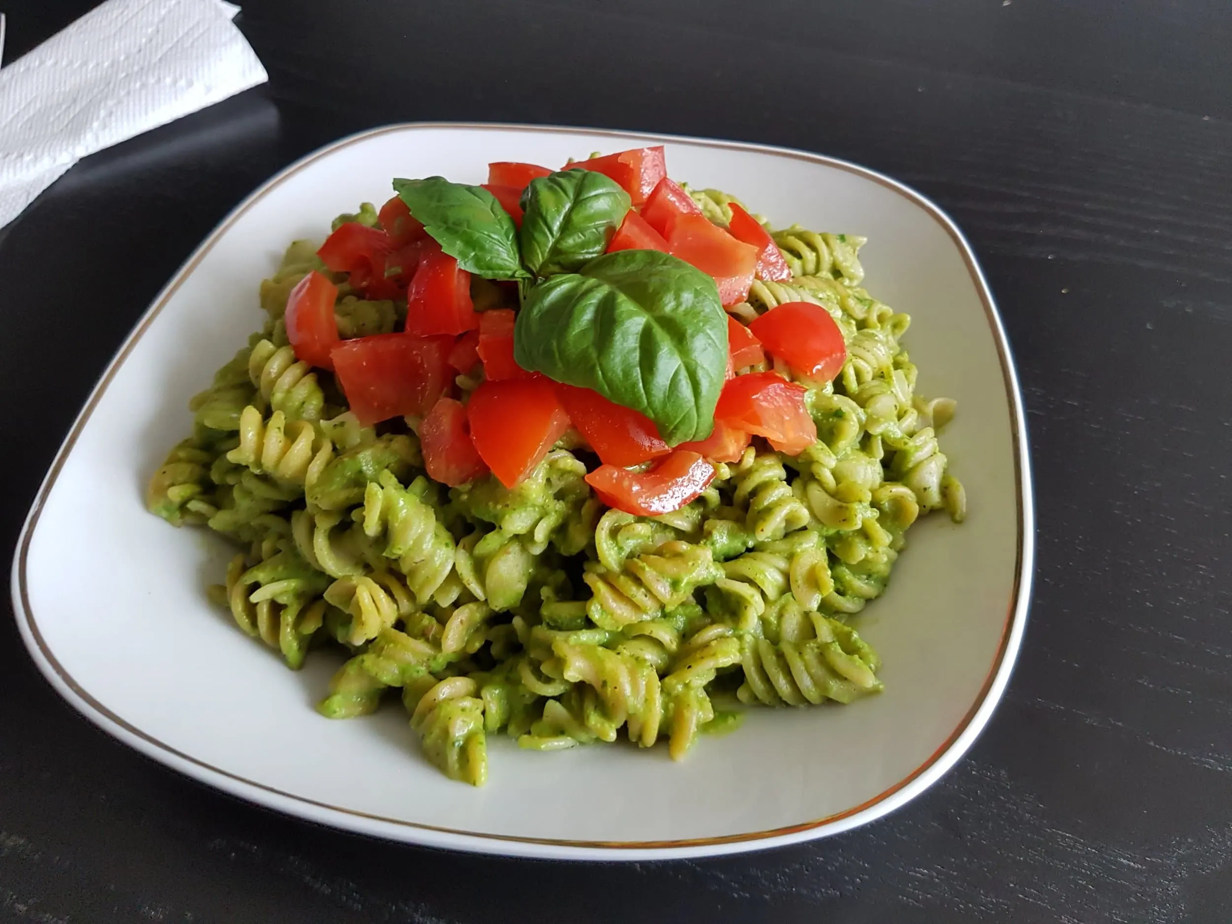 A plate of Vegan Avocado Pesto Pasta.