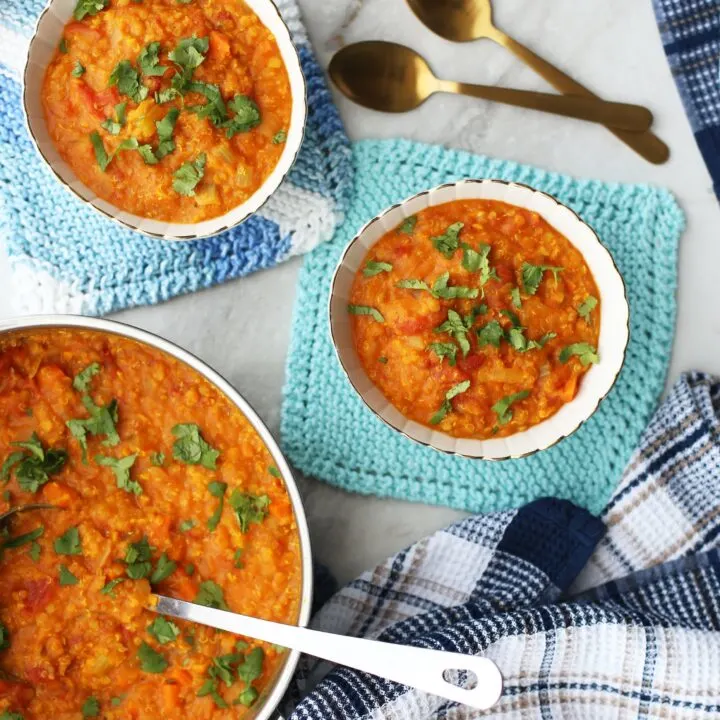 Healthy Curried Red Lentil and Quinoa Vegetable Soup